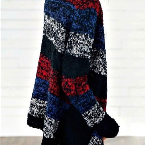 Tres Chic Cozy Cardigan - Picture 2 of 4